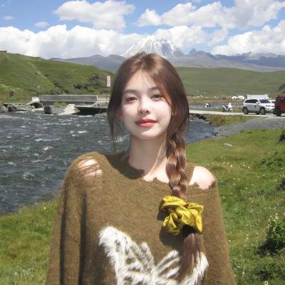 村里来了个直播女神